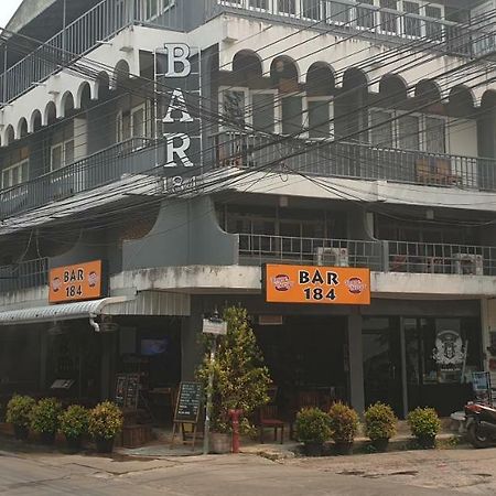 Bar 184 Party Hostel (Adults Only) 치앙라이 외부 사진