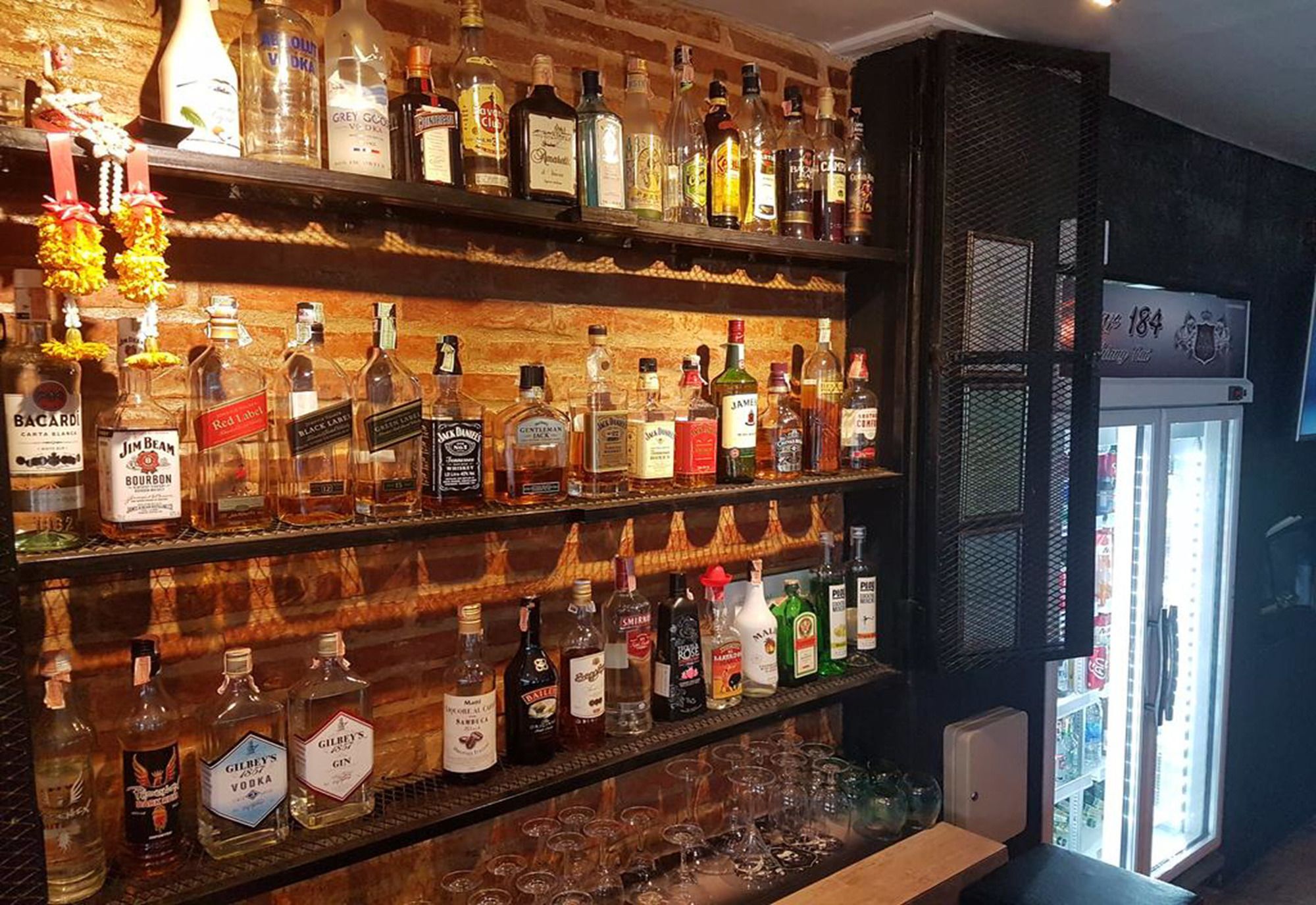 Bar 184 Party Hostel (Adults Only) 치앙라이 외부 사진